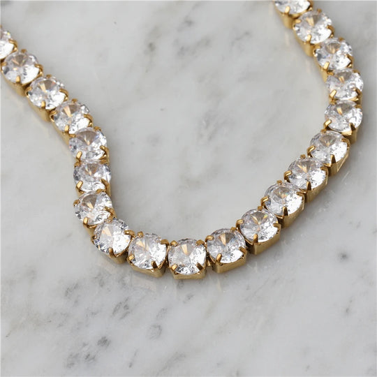 Glace. Bracelet worn