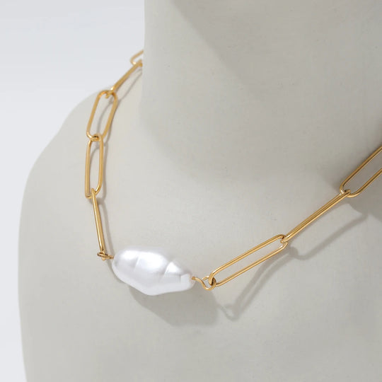 Relic. Necklace detail