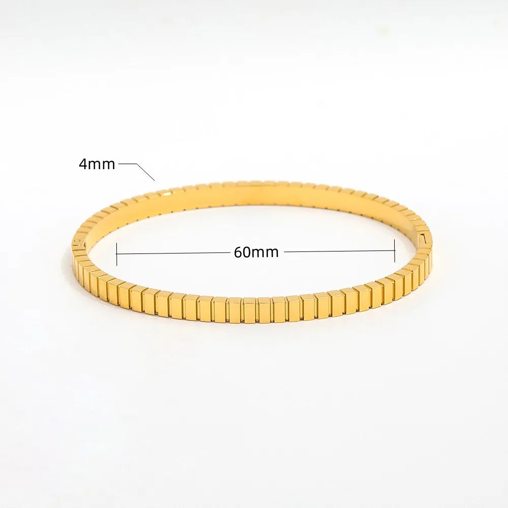 Mesh. Bangle worn