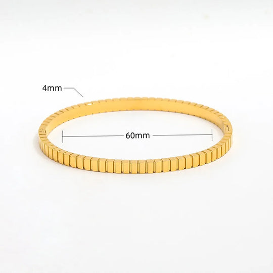 Mesh. Bangle worn