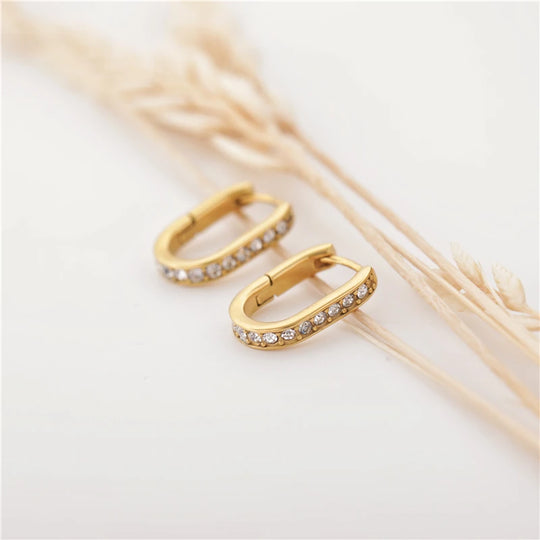 Slim. Hoops worn