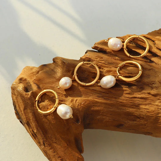 Grace. Hoops detail