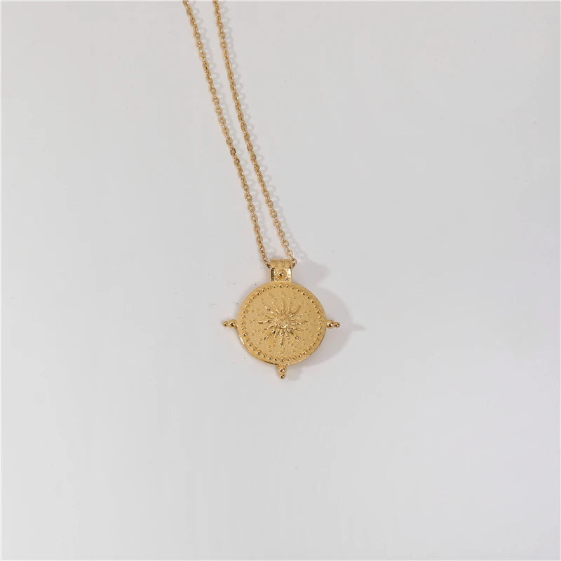 Nova. Necklace worn