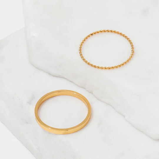 Filament. Ring worn