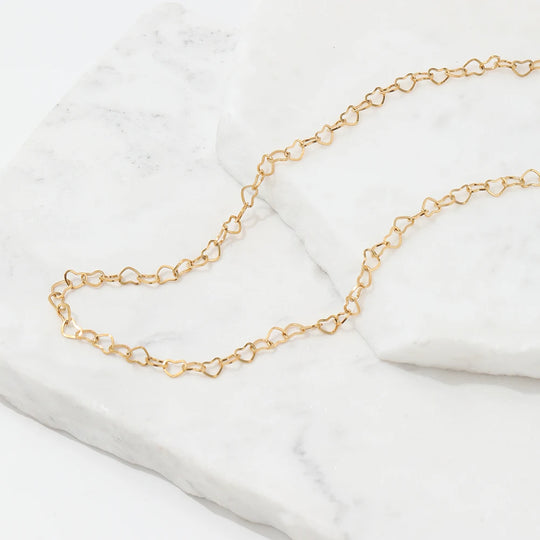 Adore. Choker