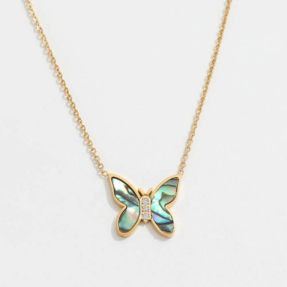 Wing. Choker