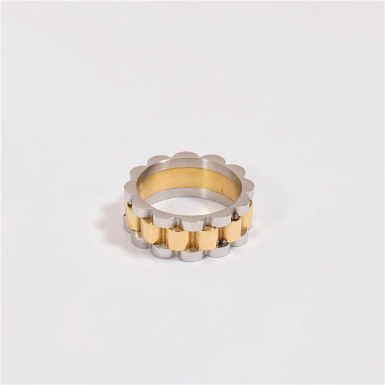 Duet. Ring