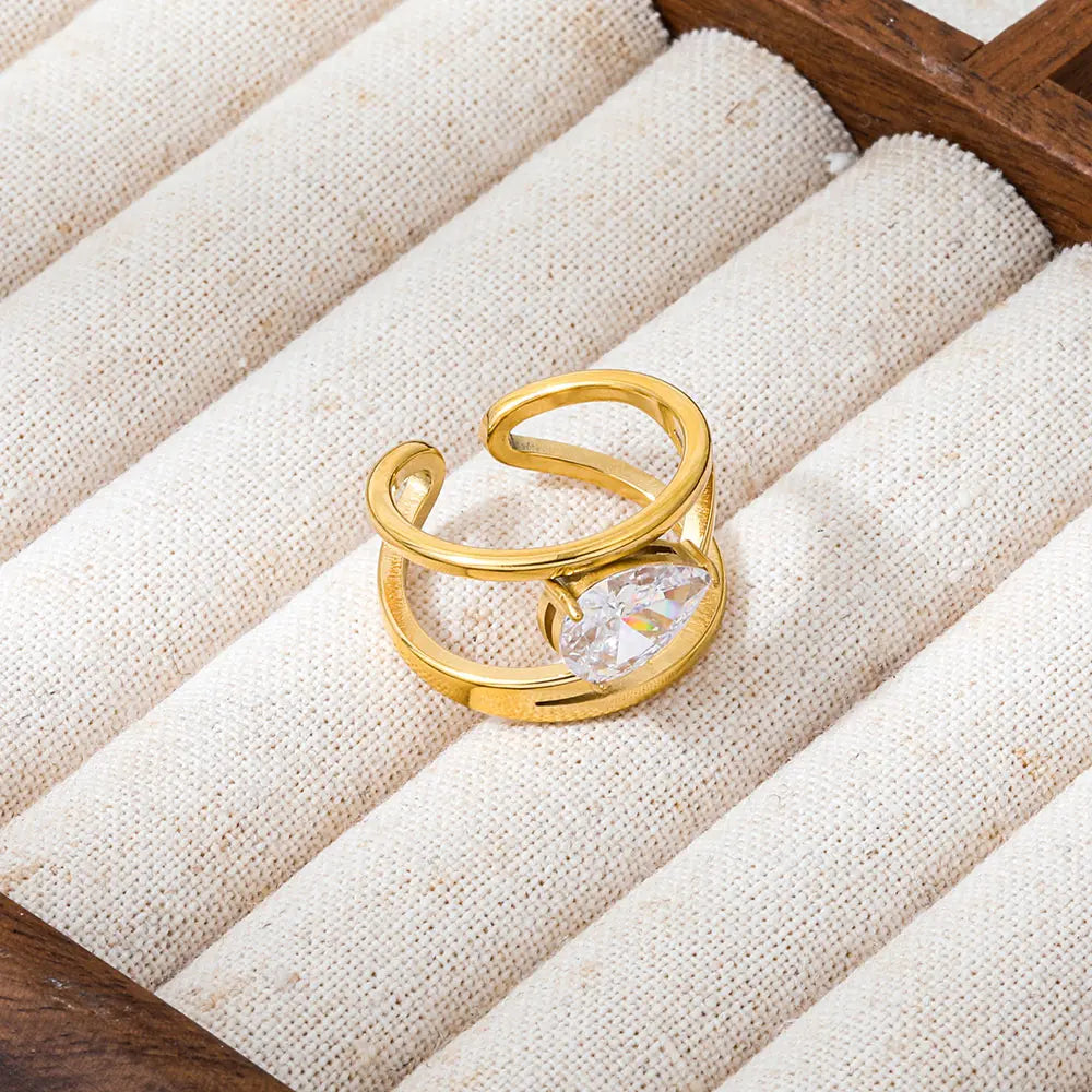 Coil. Ring worn
