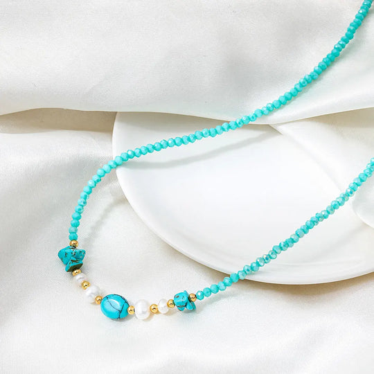 Tide. Necklace worn