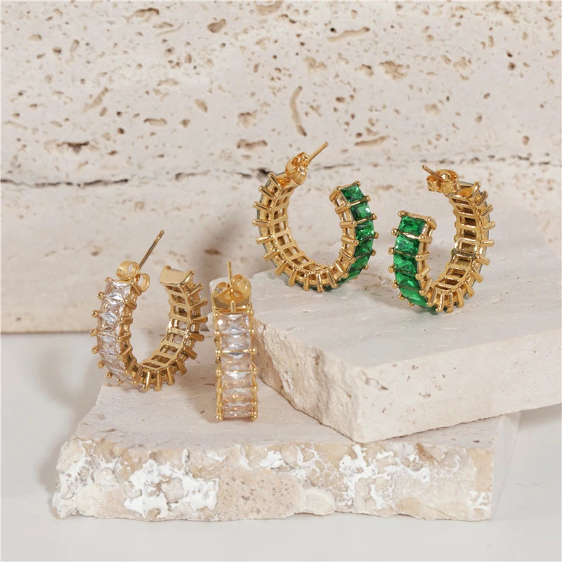 Aria. Hoops detail