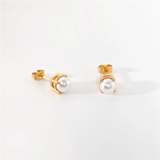 Moon. Studs detail
