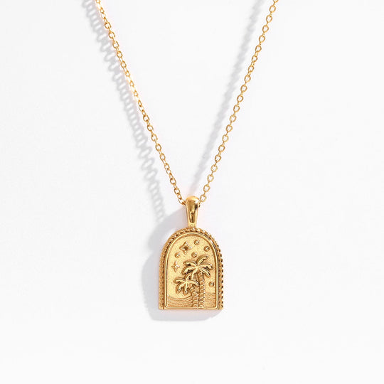 Oasis. Necklace detail