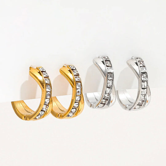 Vesper. Huggie detail