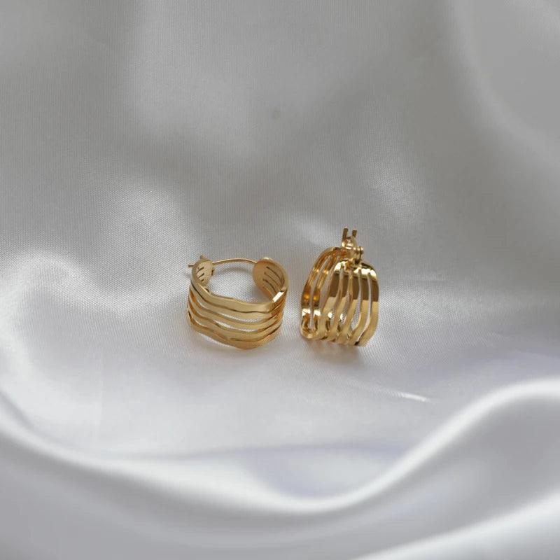 Halo. Hoops