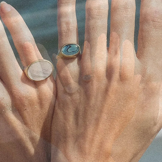 Cameo. Ring detail