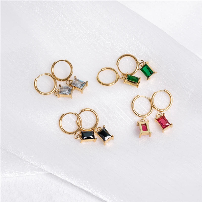 Glint. Hoops detail