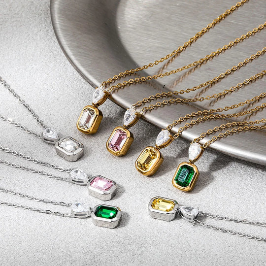 Prism. Necklace detail
