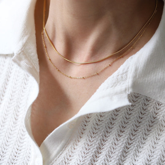 Strand. Necklace