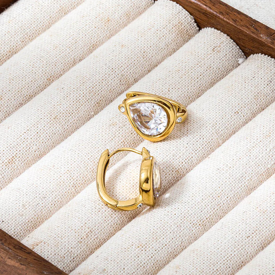 Halo. Hoops worn