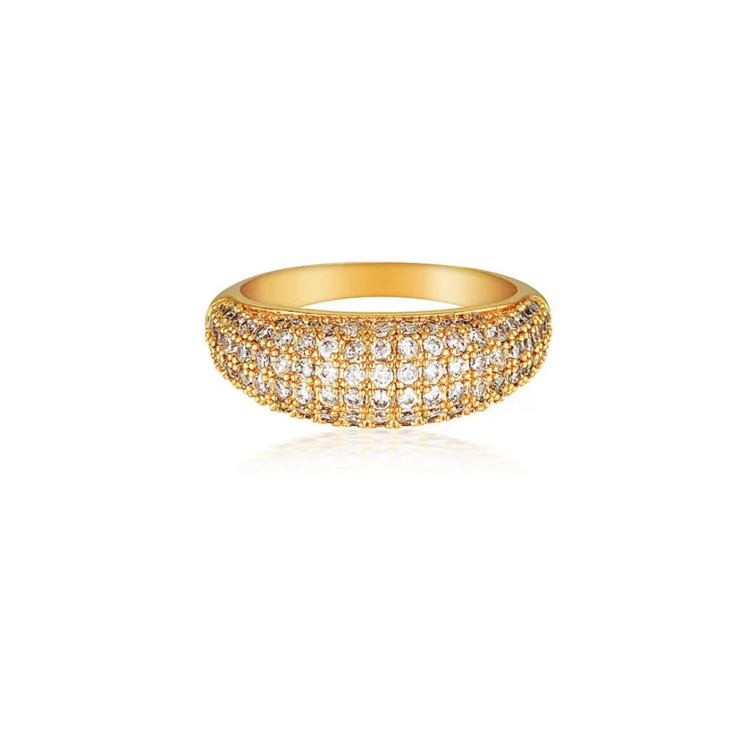 Shimmer. Ring worn