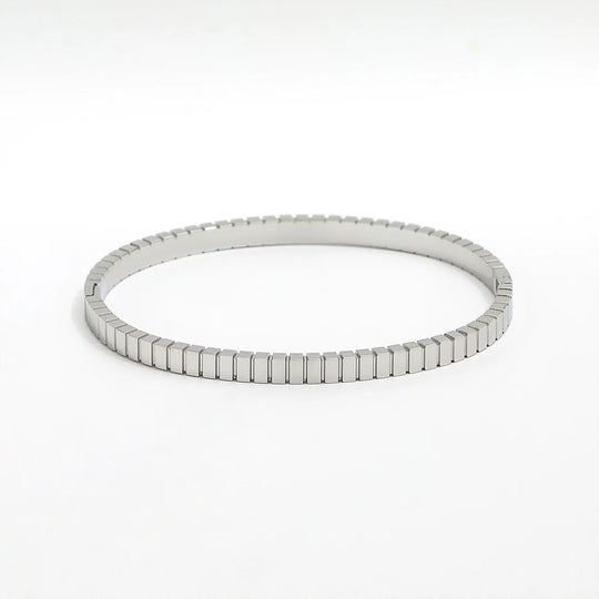 Mesh. Bangle detail