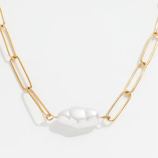 Relic. Necklace detail