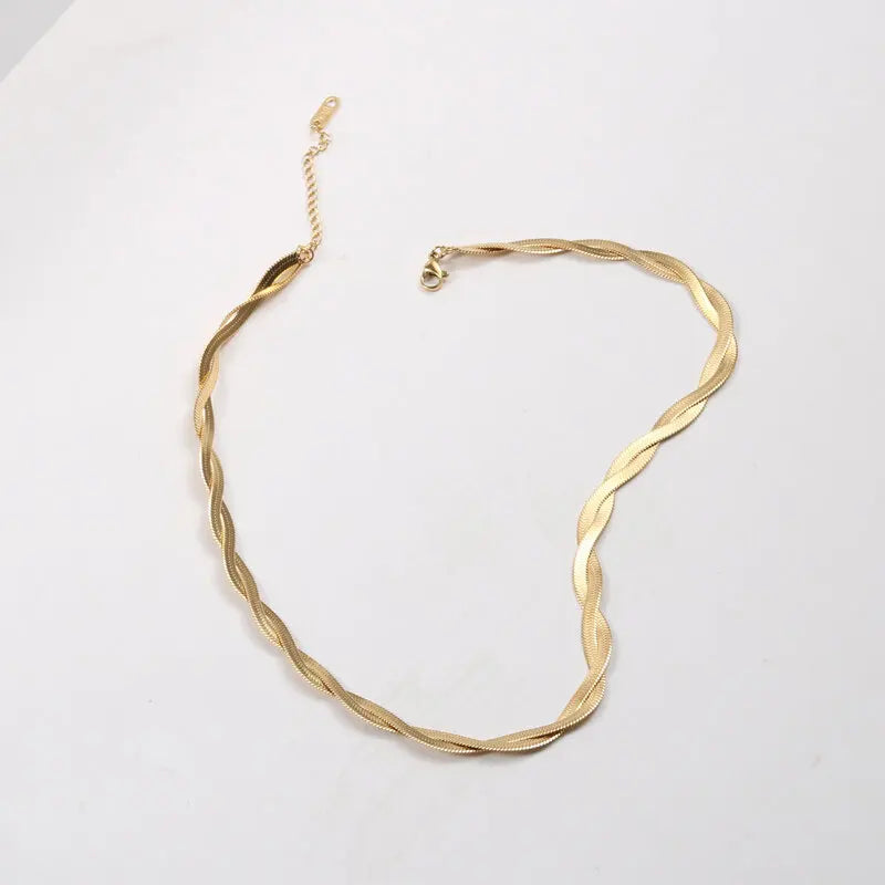 Knot. Choker