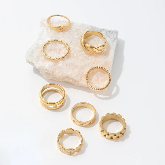 Fuse. Ring worn