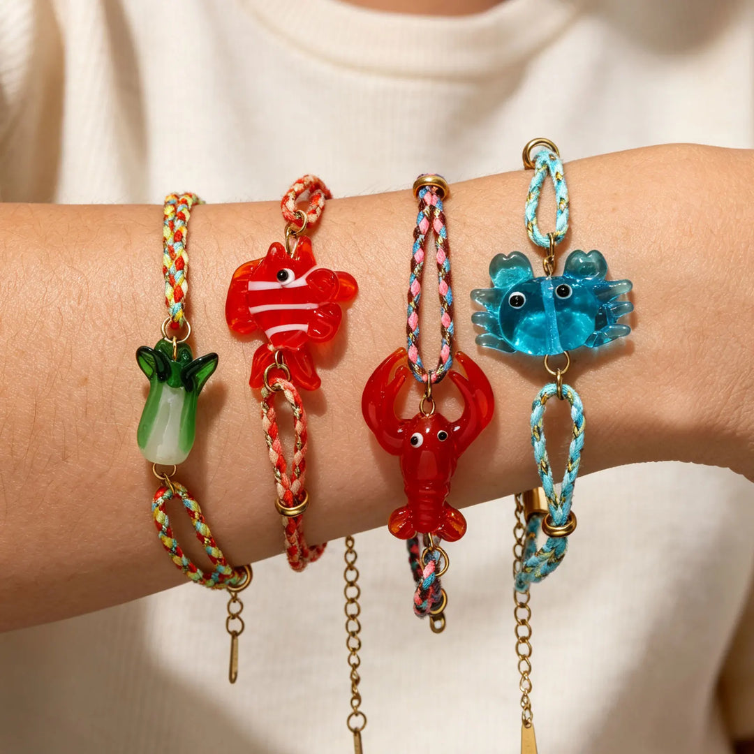 Cove. Bracelet detail