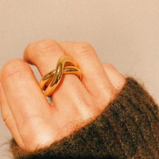 Vow. Ring