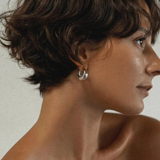 Swell. Hoops detail