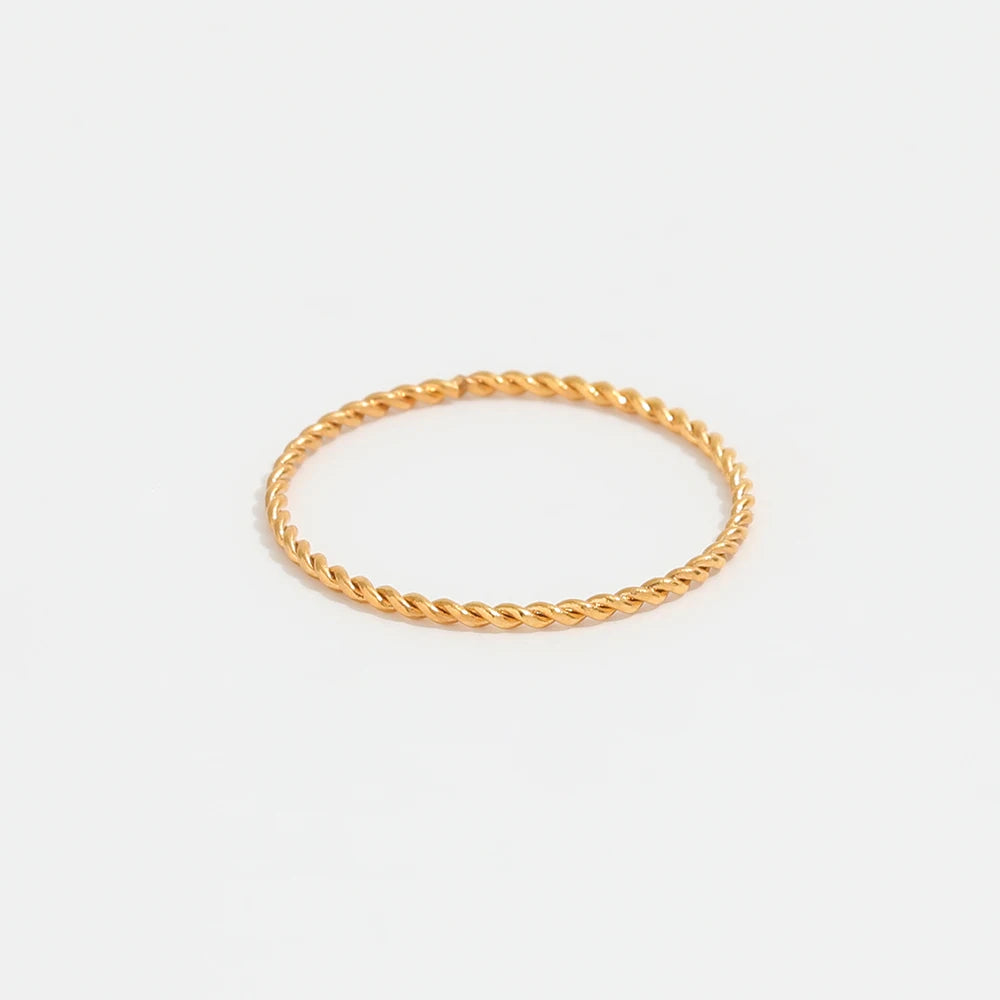 Filament. Ring detail