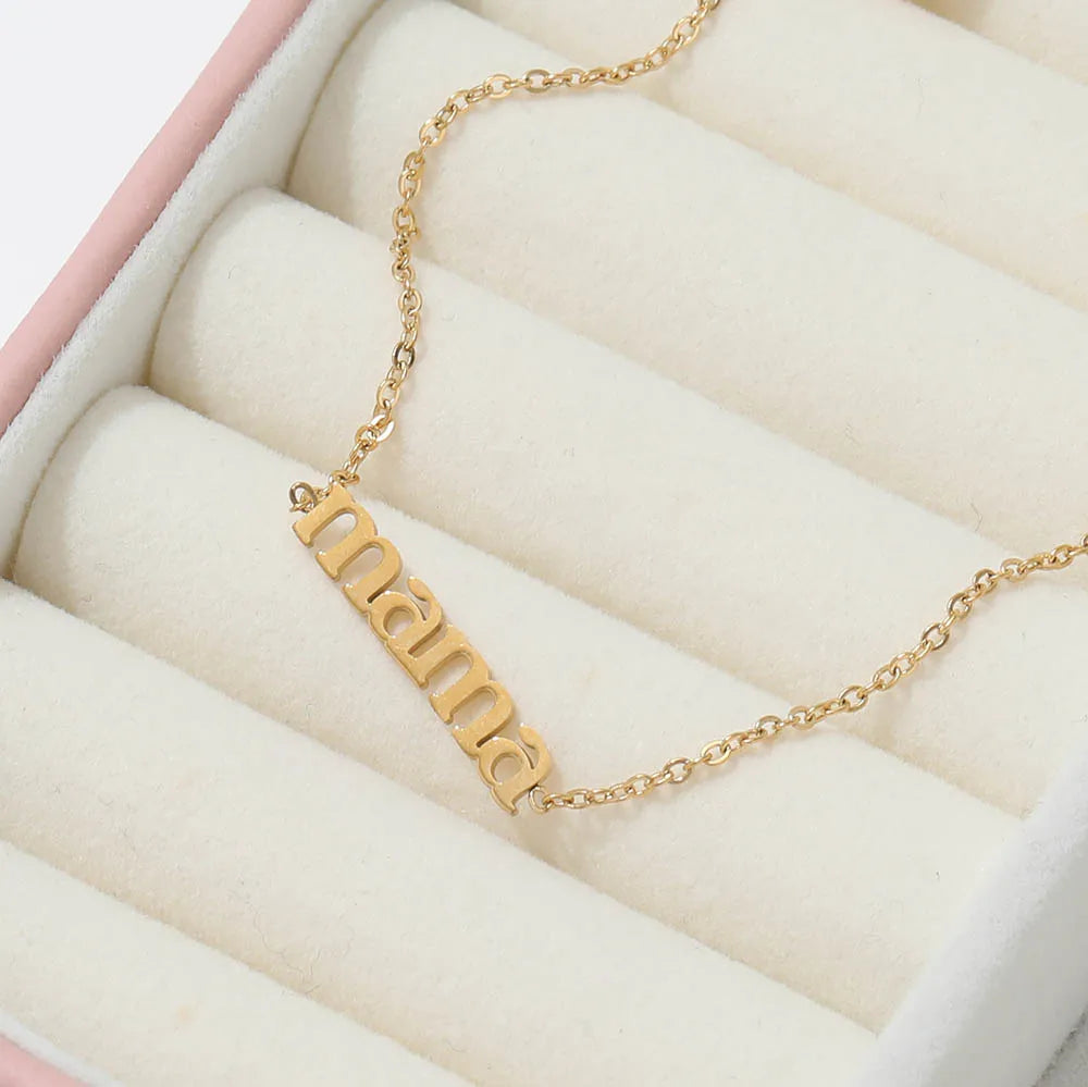 Kindred. Bracelet detail