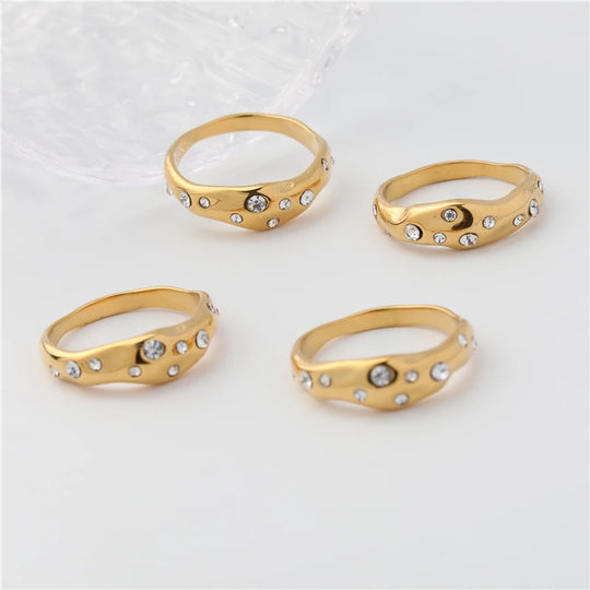 Fault. Ring worn