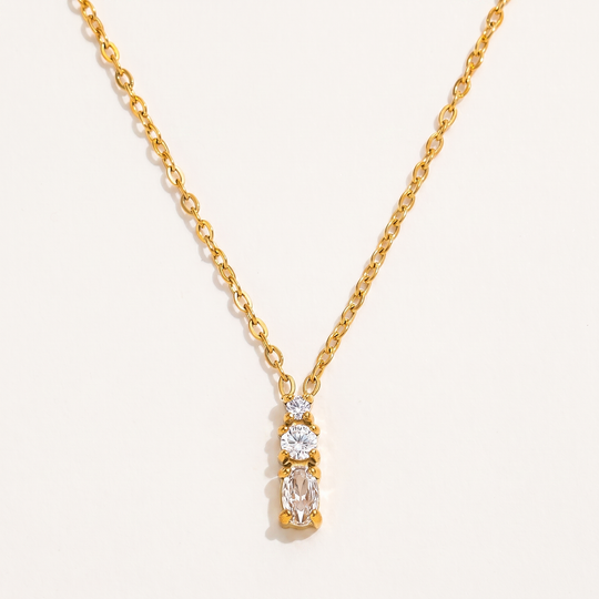 Mira. Necklace - Gold