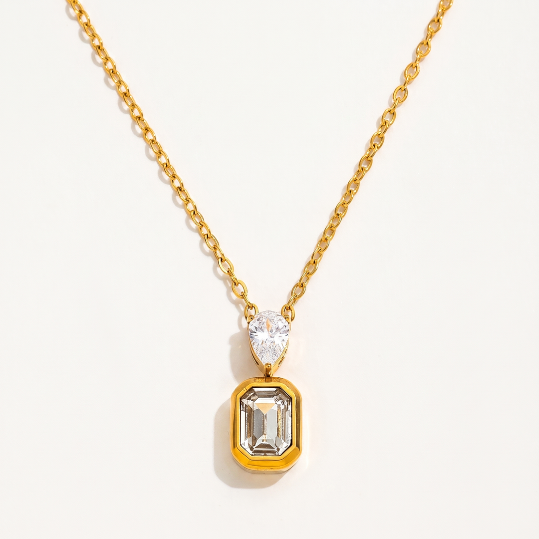 Prism. Necklace - Clear