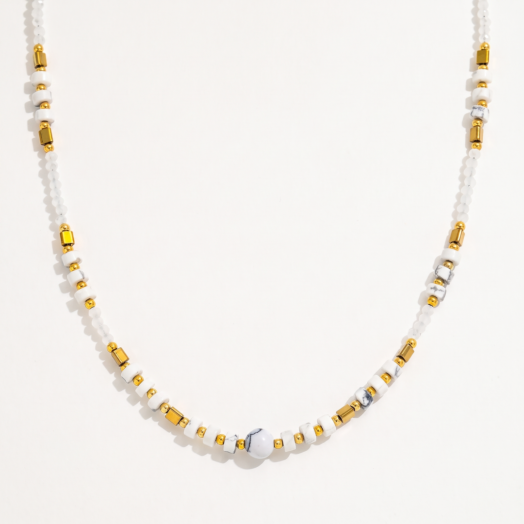 Terra. Necklace - White