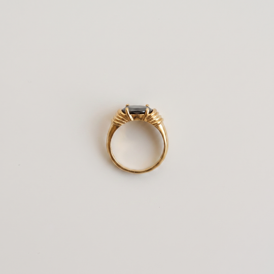 Regal. Ring - Black