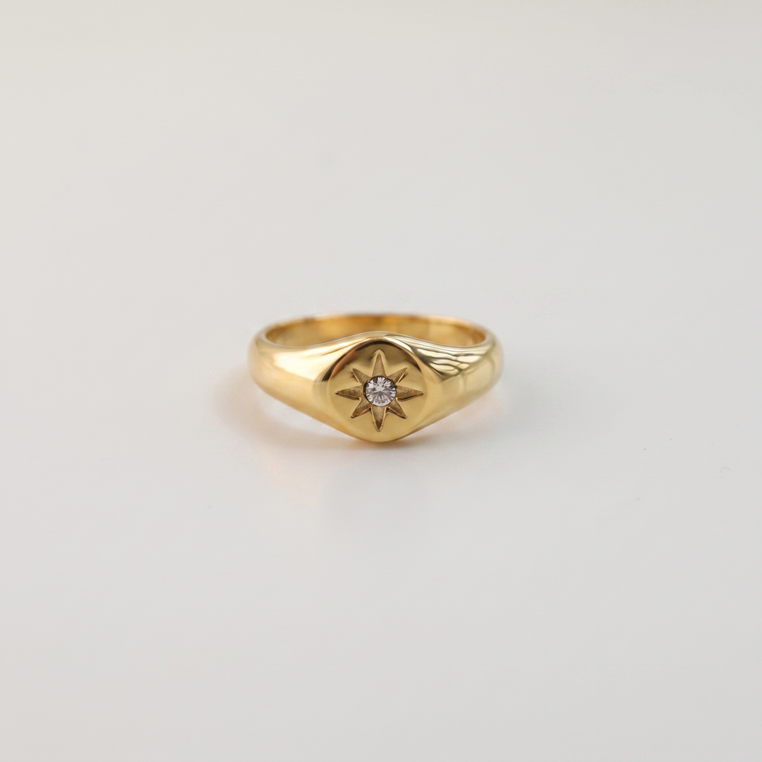 Polaris. Ring - Gold