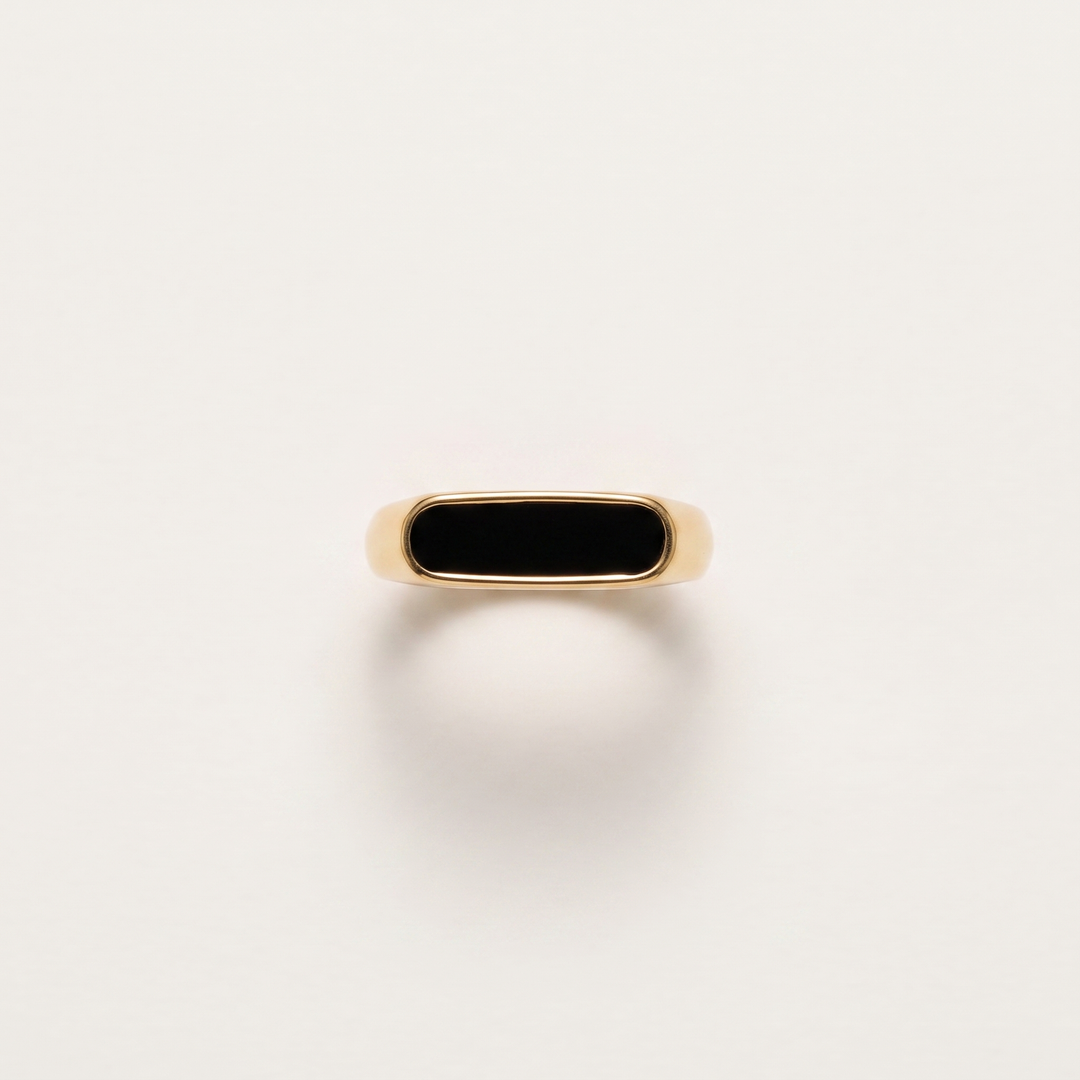 Coral. Ring - Black