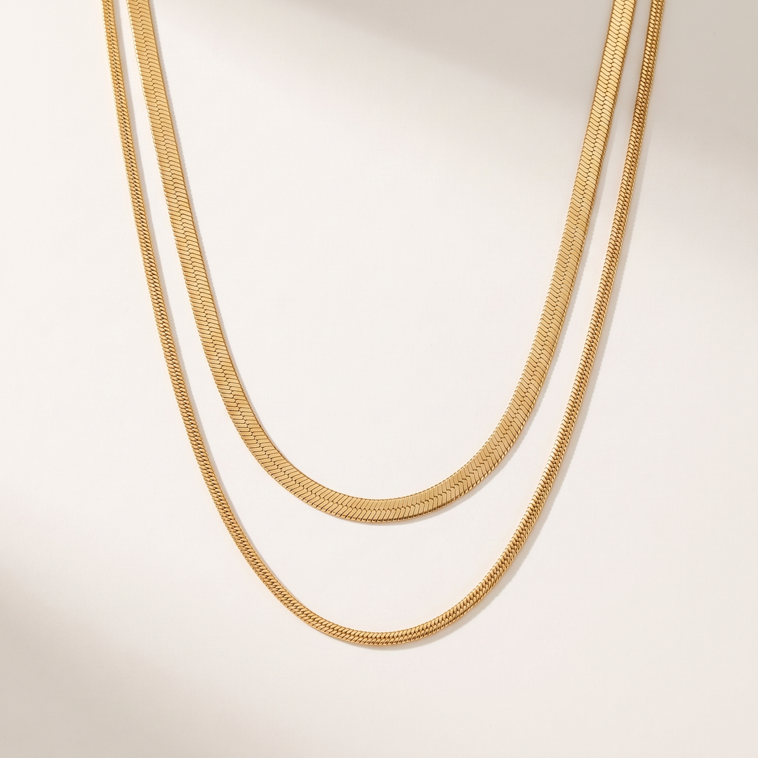 Sleek. Choker - Gold