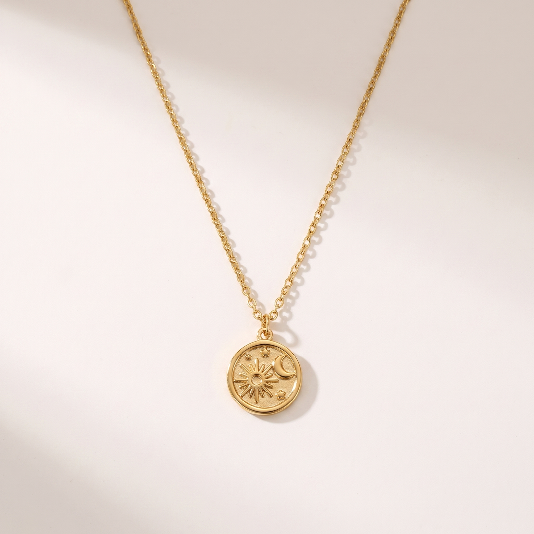 Eclipse. Necklace - Gold