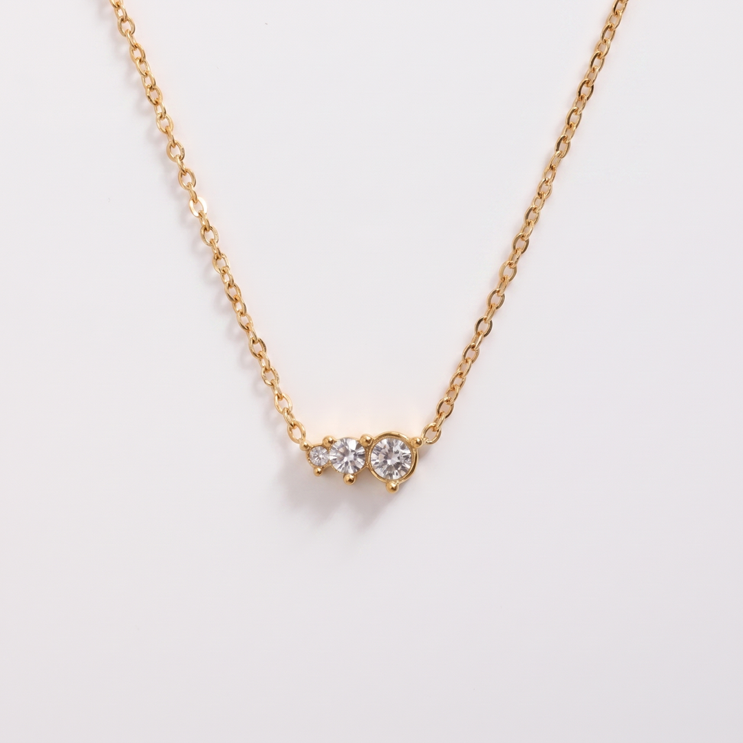 Trace. Necklace - Gold