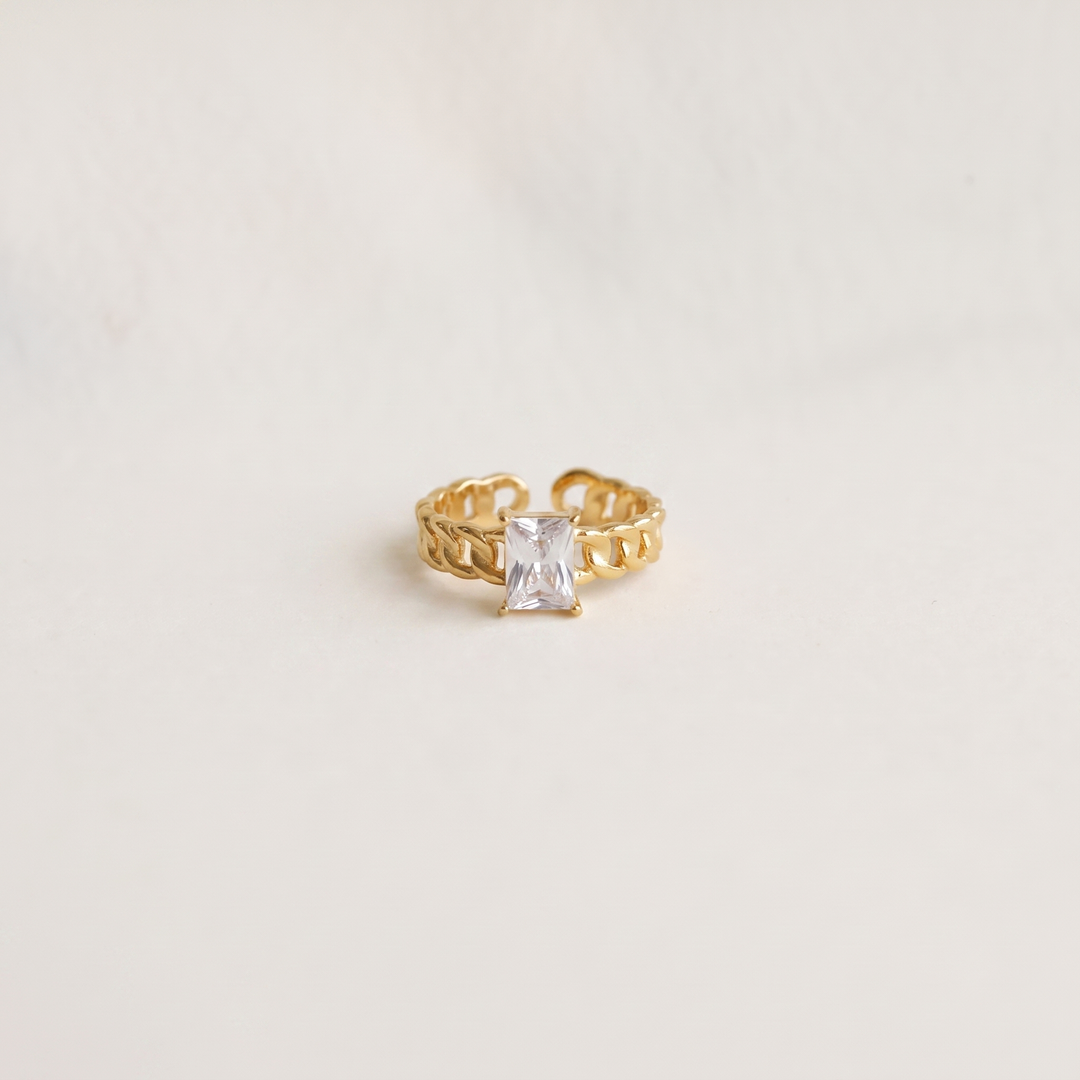 Domino. Ring - White