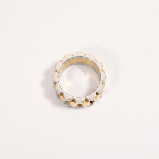 Duet. Ring