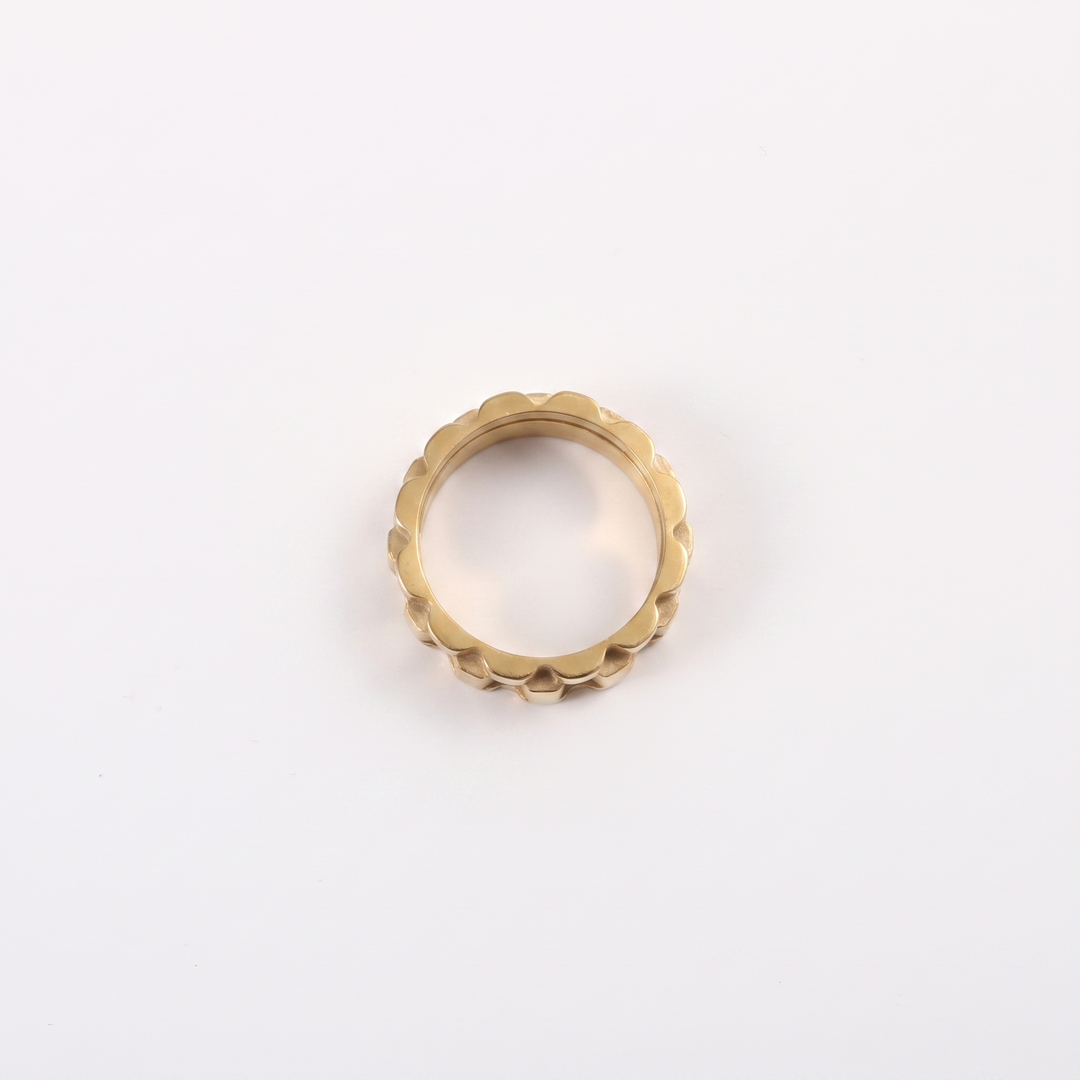 Fuse. Ring