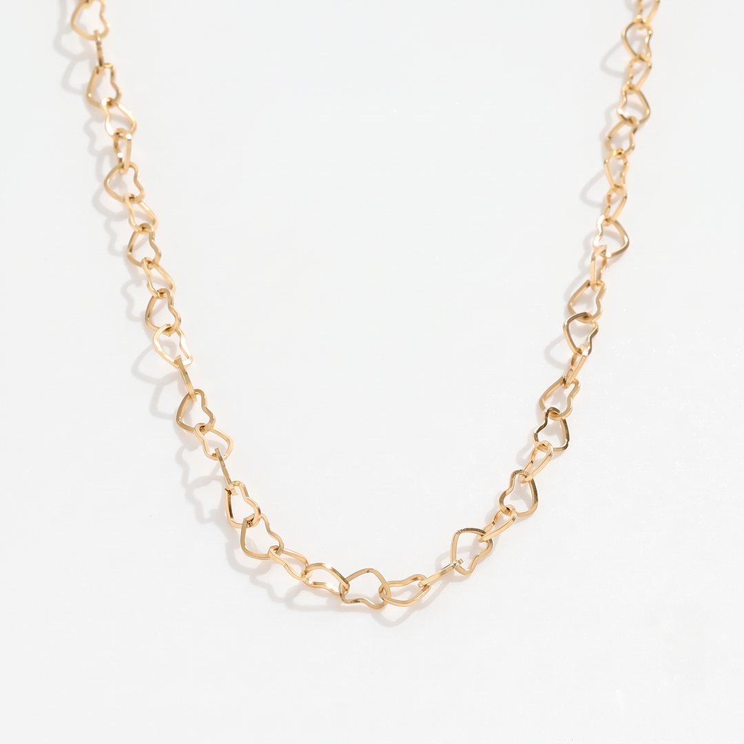 Adore. Choker